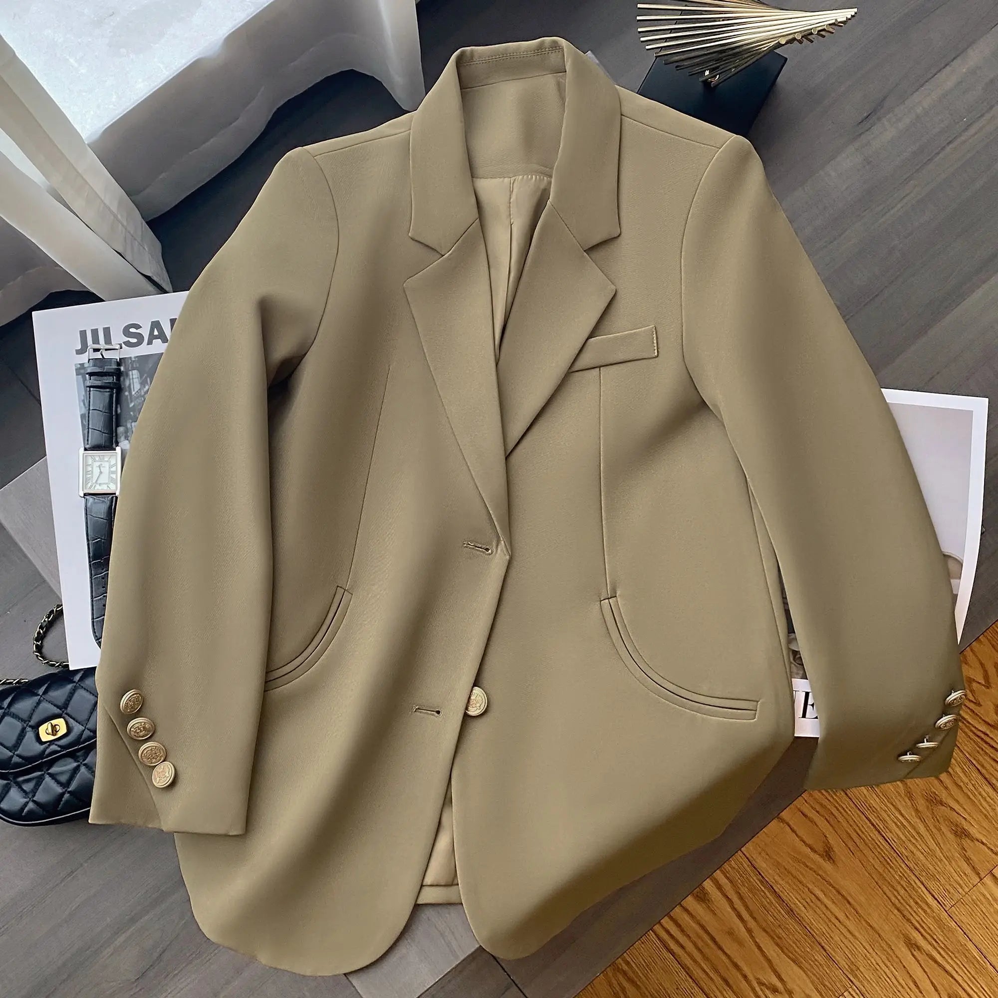 Women’s Elegant Tailored Blazer – Modern Chic Style