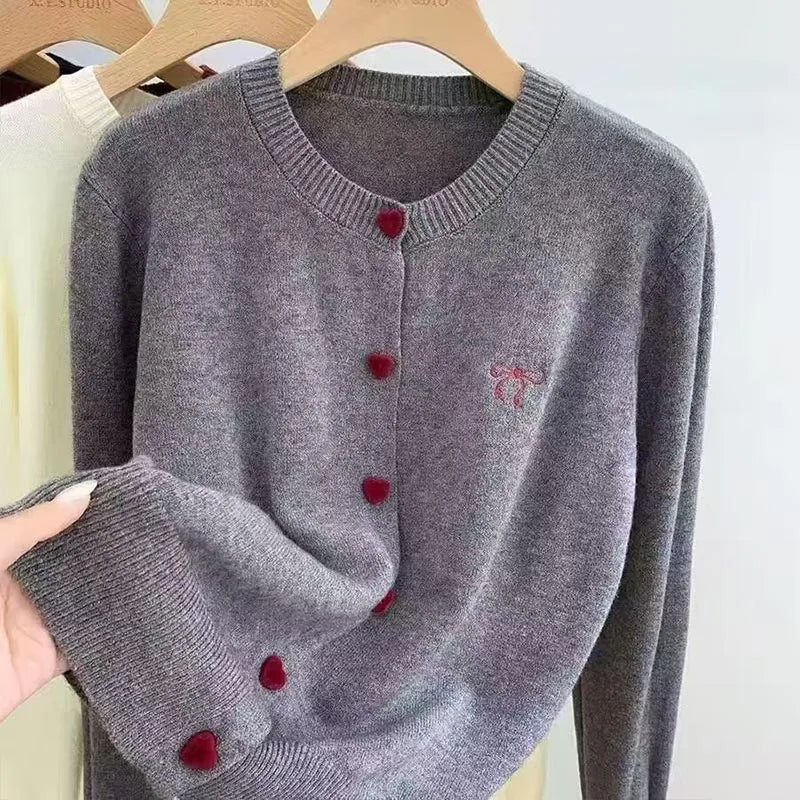 Vintage Button Knit Cardigan – Cozy & Elegant Women’s Sweater