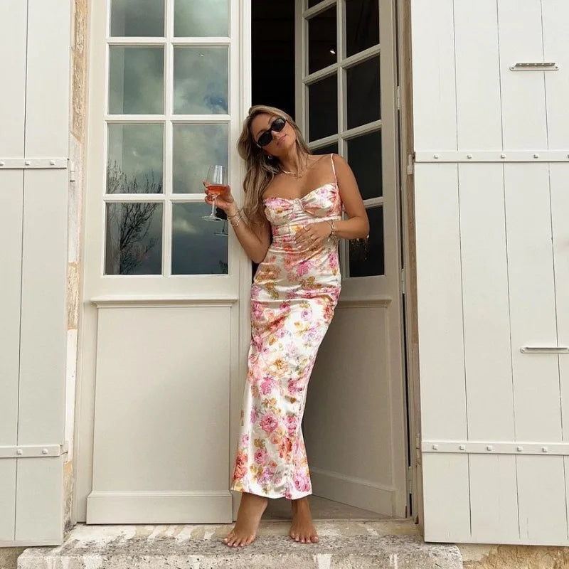 Floral Bodycon Dress – Elegant Summer Look