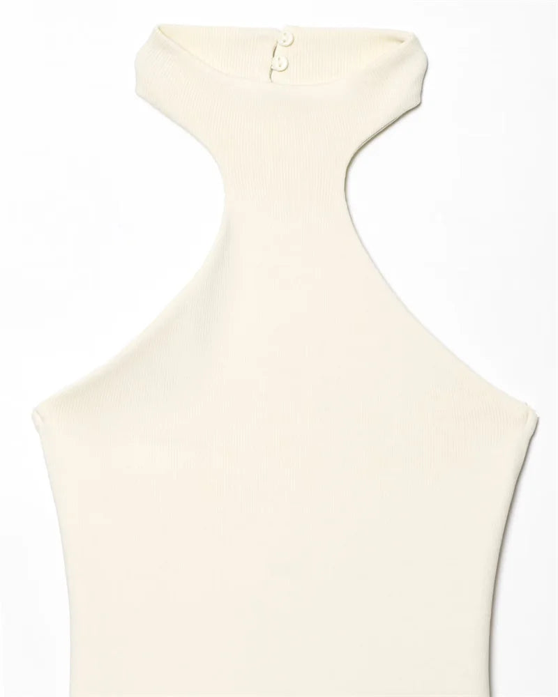 Elegant White Halter Maxi Dress – Summer Chic