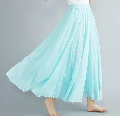 Elegant White Tulle Maxi Skirt – Soft & Feminine Style
