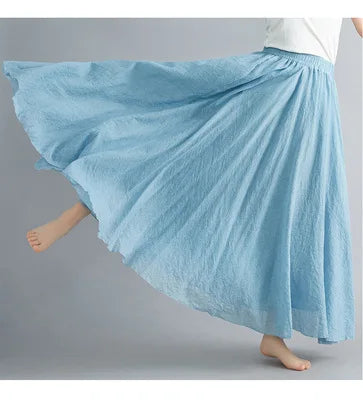 Elegant White Tulle Maxi Skirt – Soft & Feminine Style
