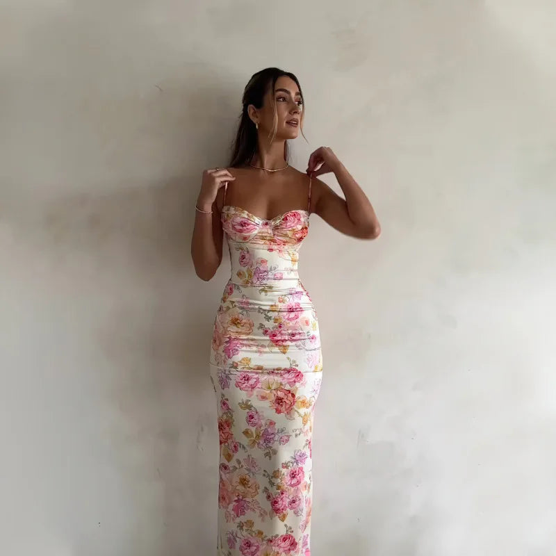 Floral Bodycon Dress – Elegant Summer Look