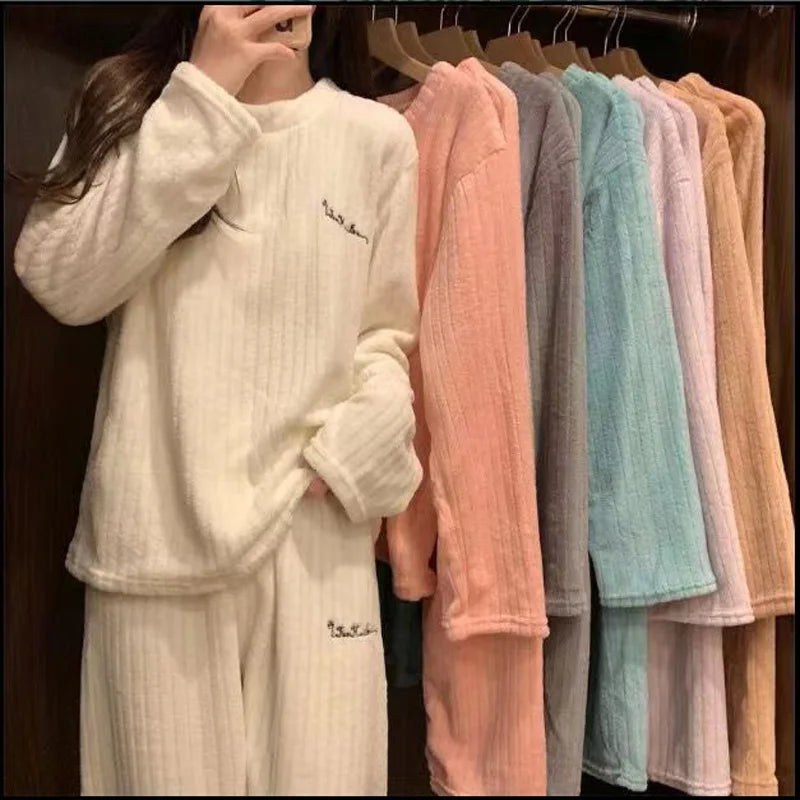 Women's Cozy Knit Lounge Set – Soft Two-Piece Outfit for Home & Casual Wear