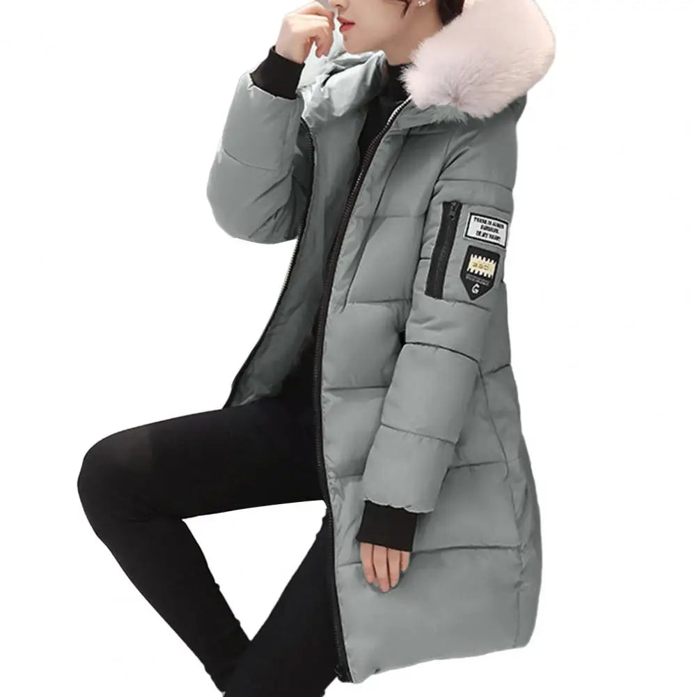 Women's Winter Parka Coat – Warm Padded Jacket with Fur Collar & Long Fit
